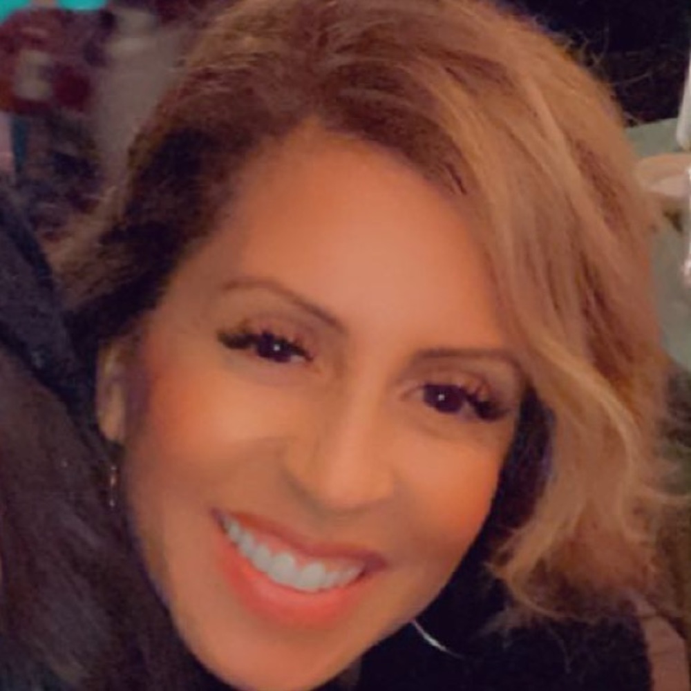 Meet your Posher, Ana